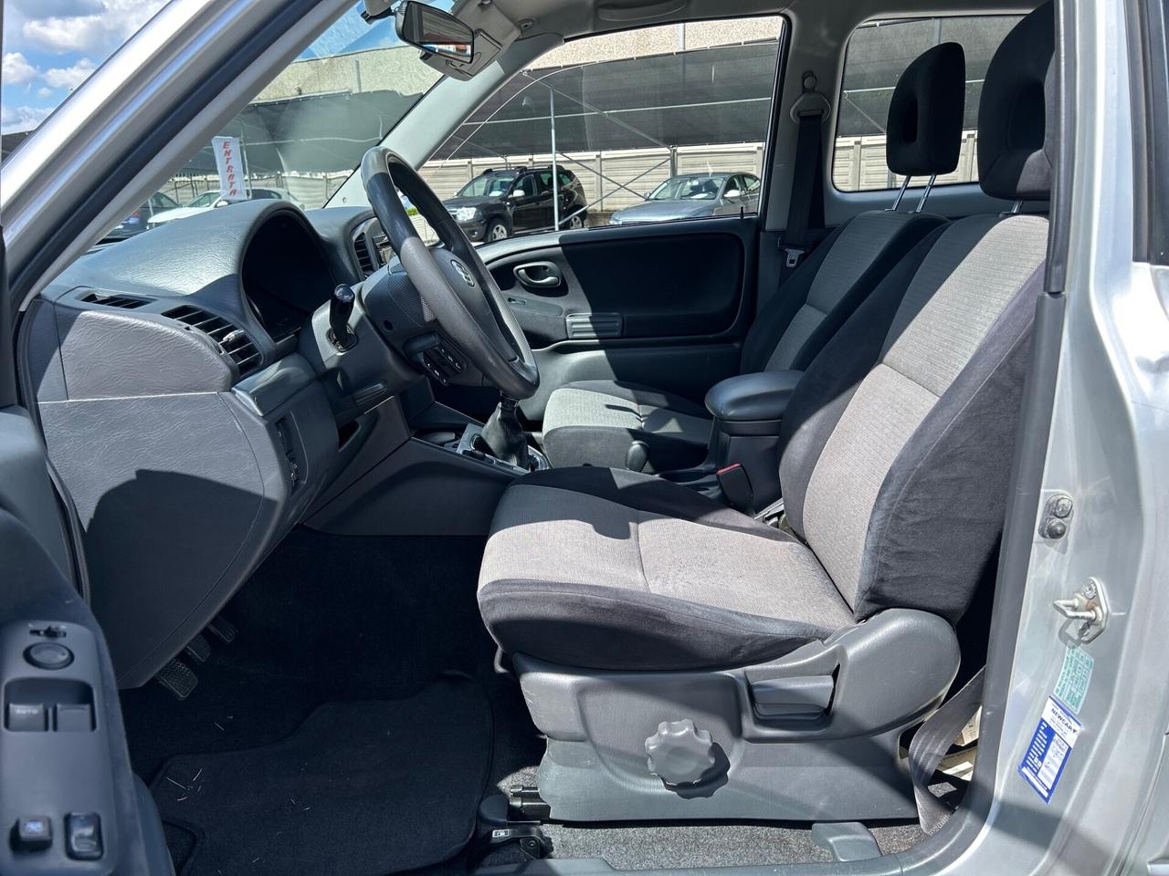Suzuki Grand Vitara 1.6i 16V cat 3 porte