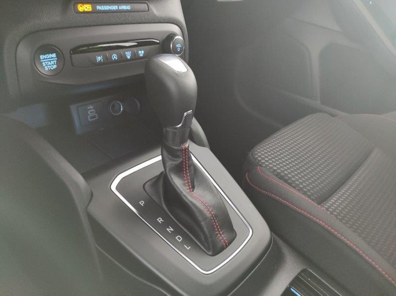 FORD Focus 4ª serie - Focus 1.0 EcoBoost Hybrid 155 CV Powershift 5p. ST-Line