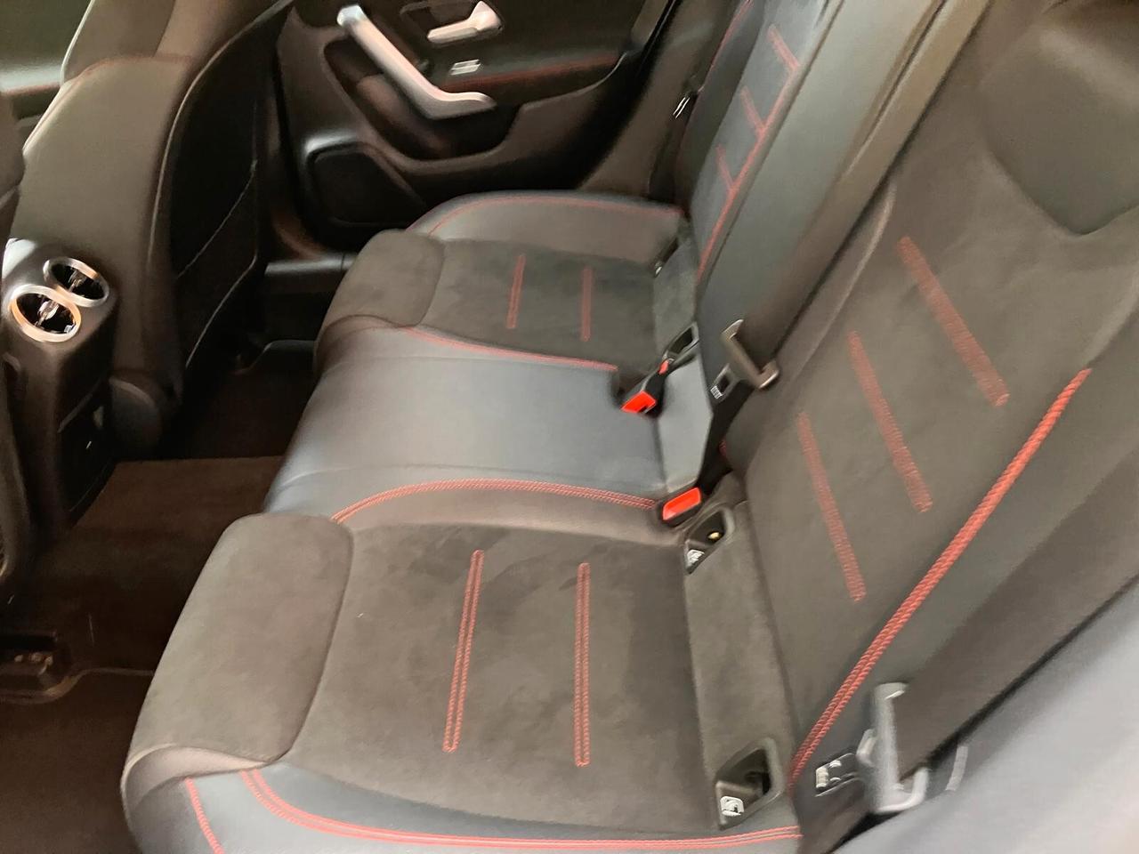 Mercedes-benz CLA 200 d Automatic Shooting Brake Premium con night pack unipro