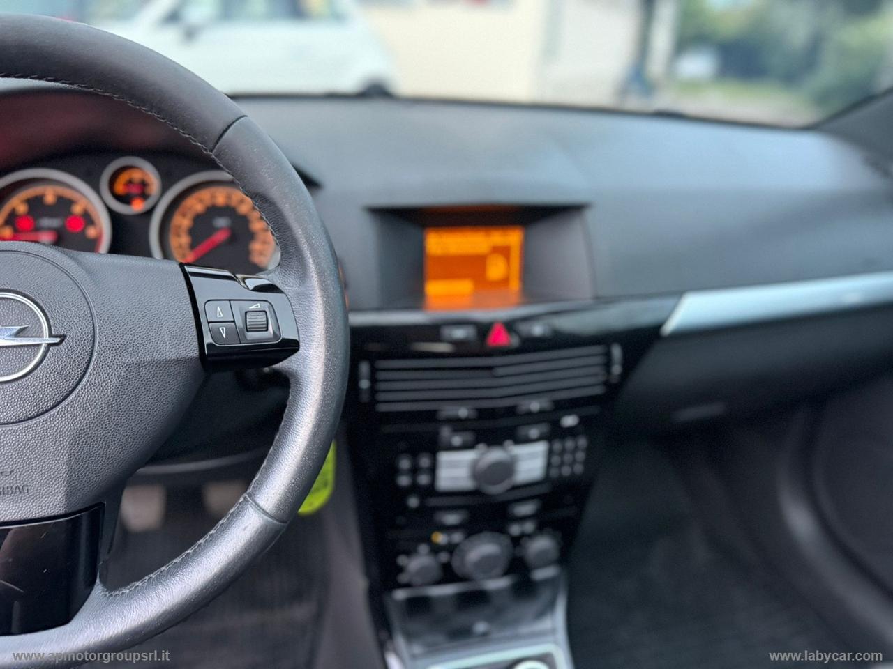 OPEL Astra GTC 1.7 CDTI 125 CV 3p. Cosmo