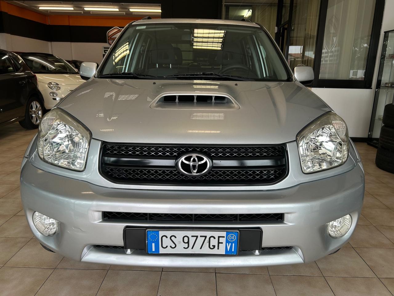 Toyota RAV4 - 2004 2.0 Tdi D-4D AUTOCARRO