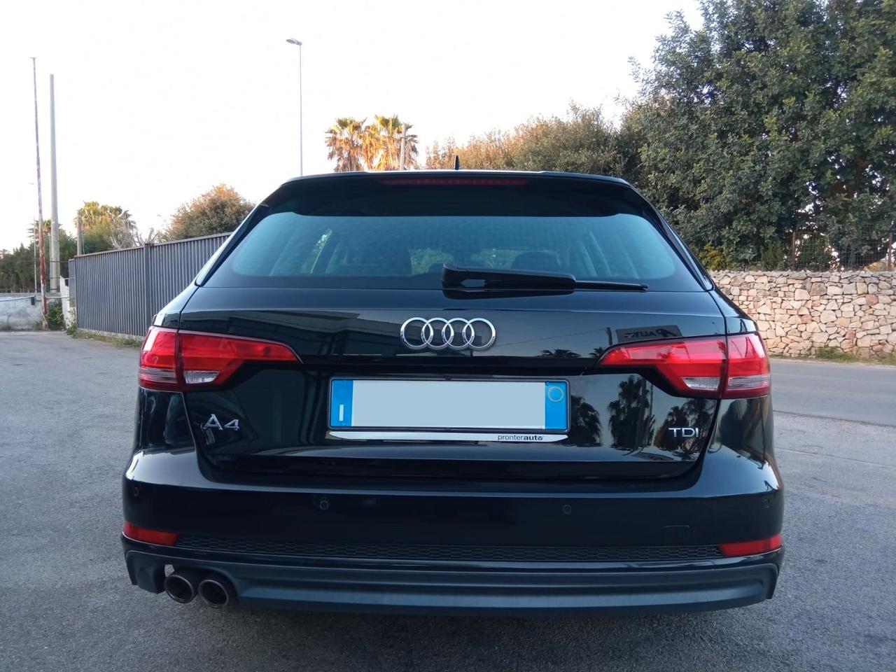 Audi A4 Avant 2.0 TDI S-Line 190 CV S-Tronic