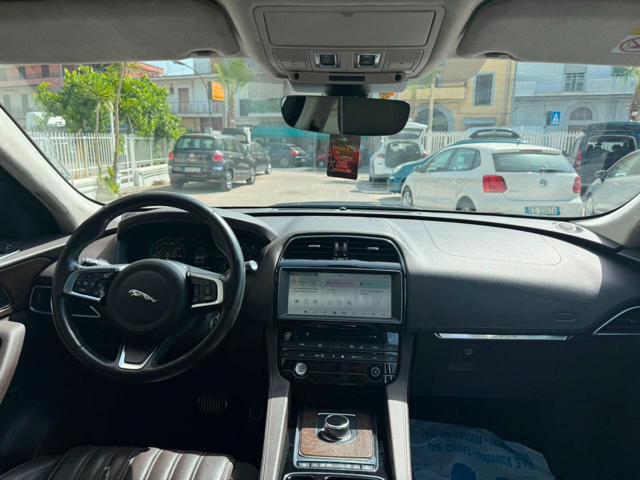 Jaguar F-Pace 2.0 D 240 CV AWD aut. Prestige