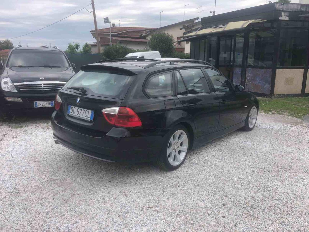 BMW 320d TOURING - TETTO PANORAMICO