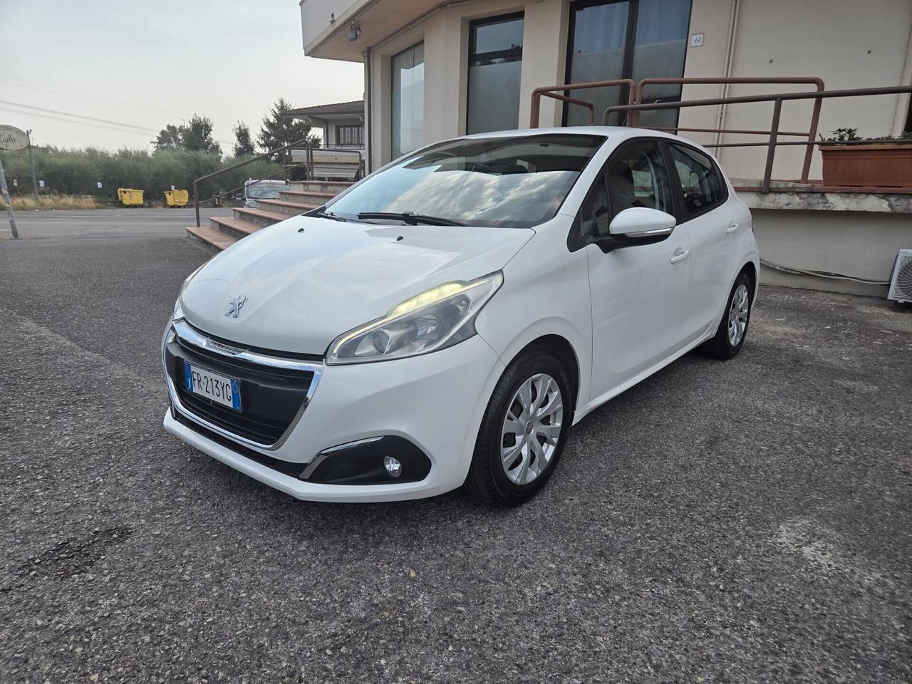 Peugeot 208 BlueHDi 75 5 porte Active