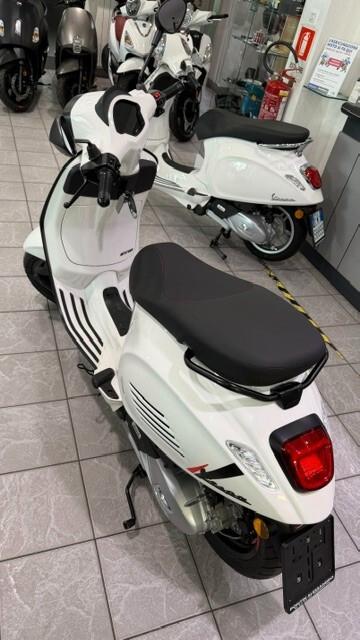 Piaggio Vespa 125 Sprint S MY2026