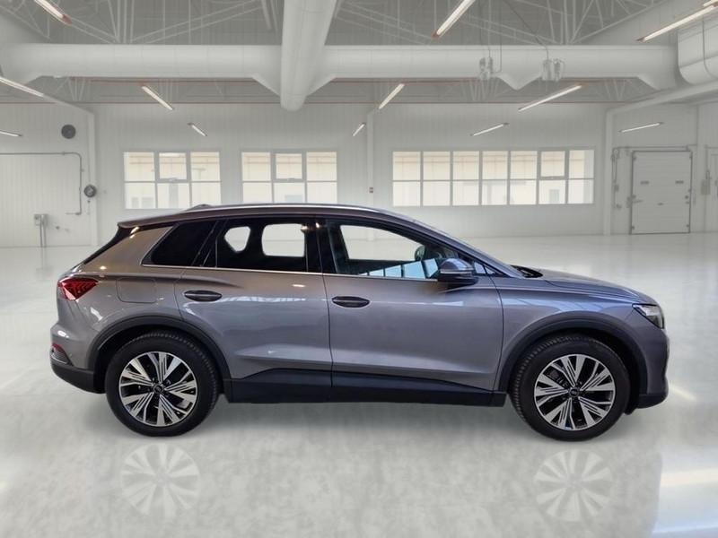 AUDI Q4 E-TRON 35 E-TRON BUSINESS SUV