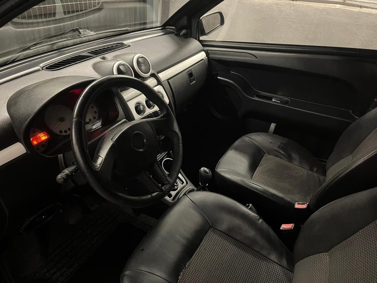 Aixam City Grigio Opaco Permute e trasporto