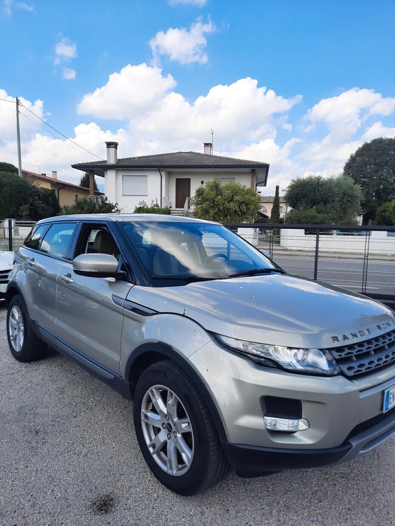 Land Rover Range Rover Evoque Range Rover Evoque 2.2 TD4 5p. Dynamic