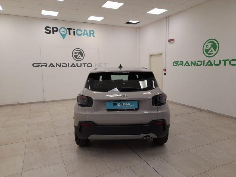 Jeep Avenger e-Hybrid 1.2 MHEV e-Hybrid Turbo Altitude