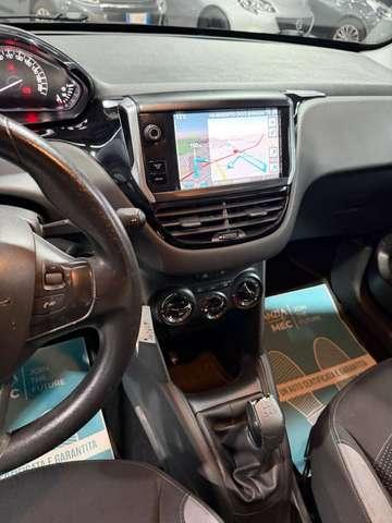 Peugeot 208 Neopatentati Navigatore Manuale