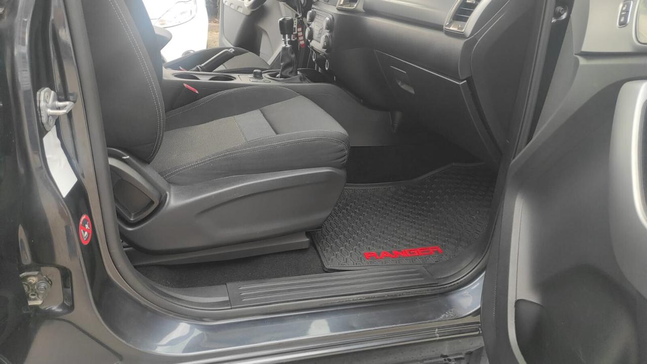 FORD RANGER PICK UP 2.0 TURBO DIESEL 170CV GANCIO TRAINO