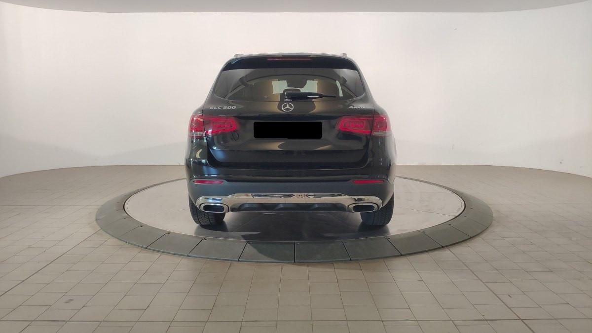 MERCEDES Glc SOLO PER COMMERCIANTI AUTO SENZA GARANZIA