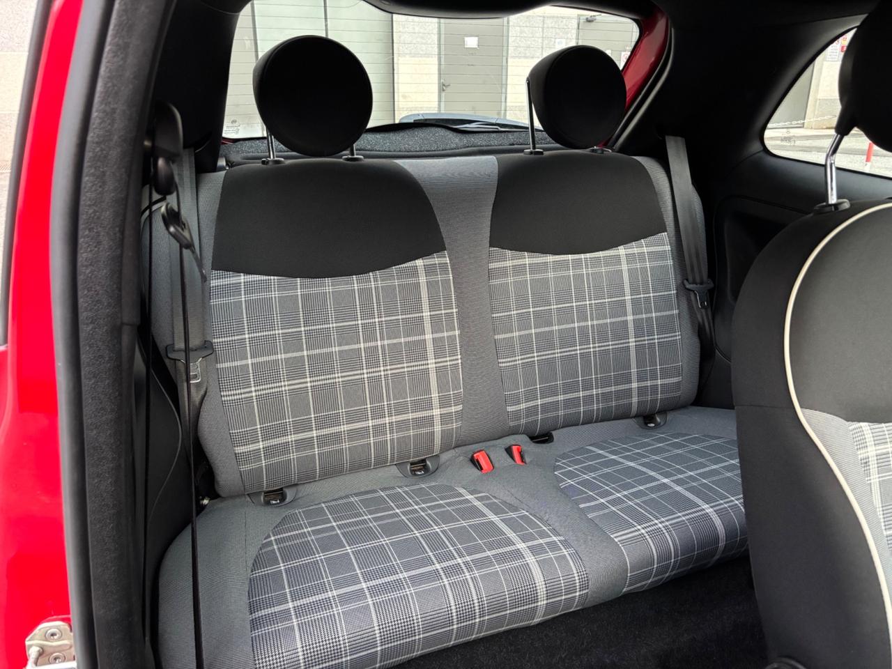 FIAT 500 1.0 BENZINA/IBRIDO LOUNGE 70cv PERFETTA
