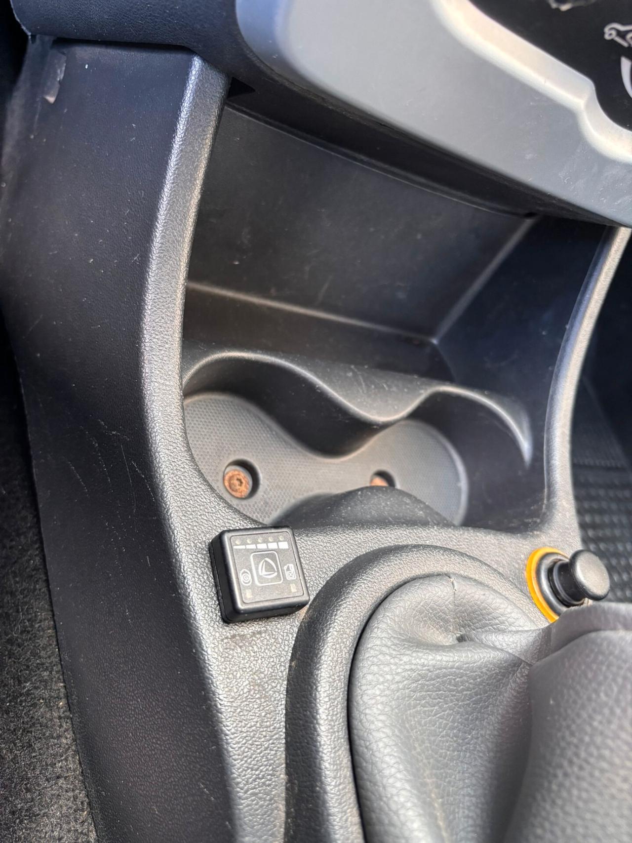 Dacia Sandero 1.4 8V GPL LAUREATE