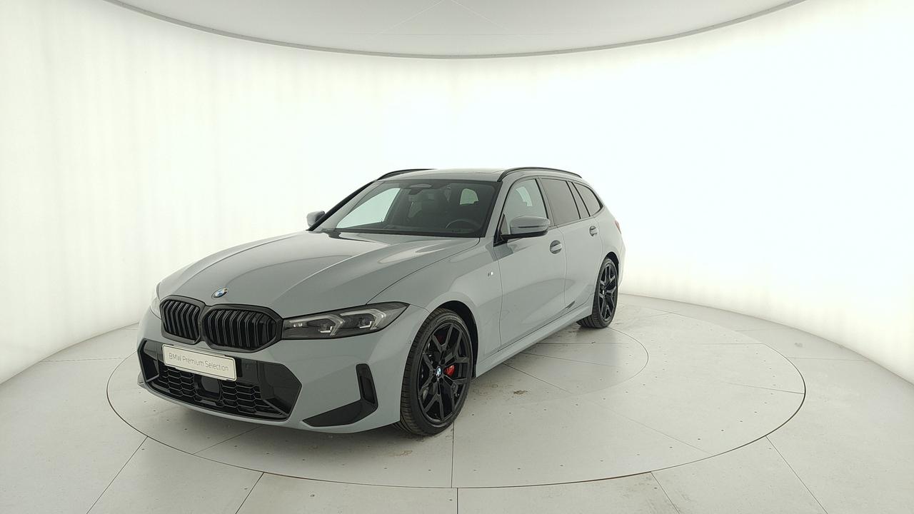BMW 320d Touring mhev 48V xdrive MSport auto