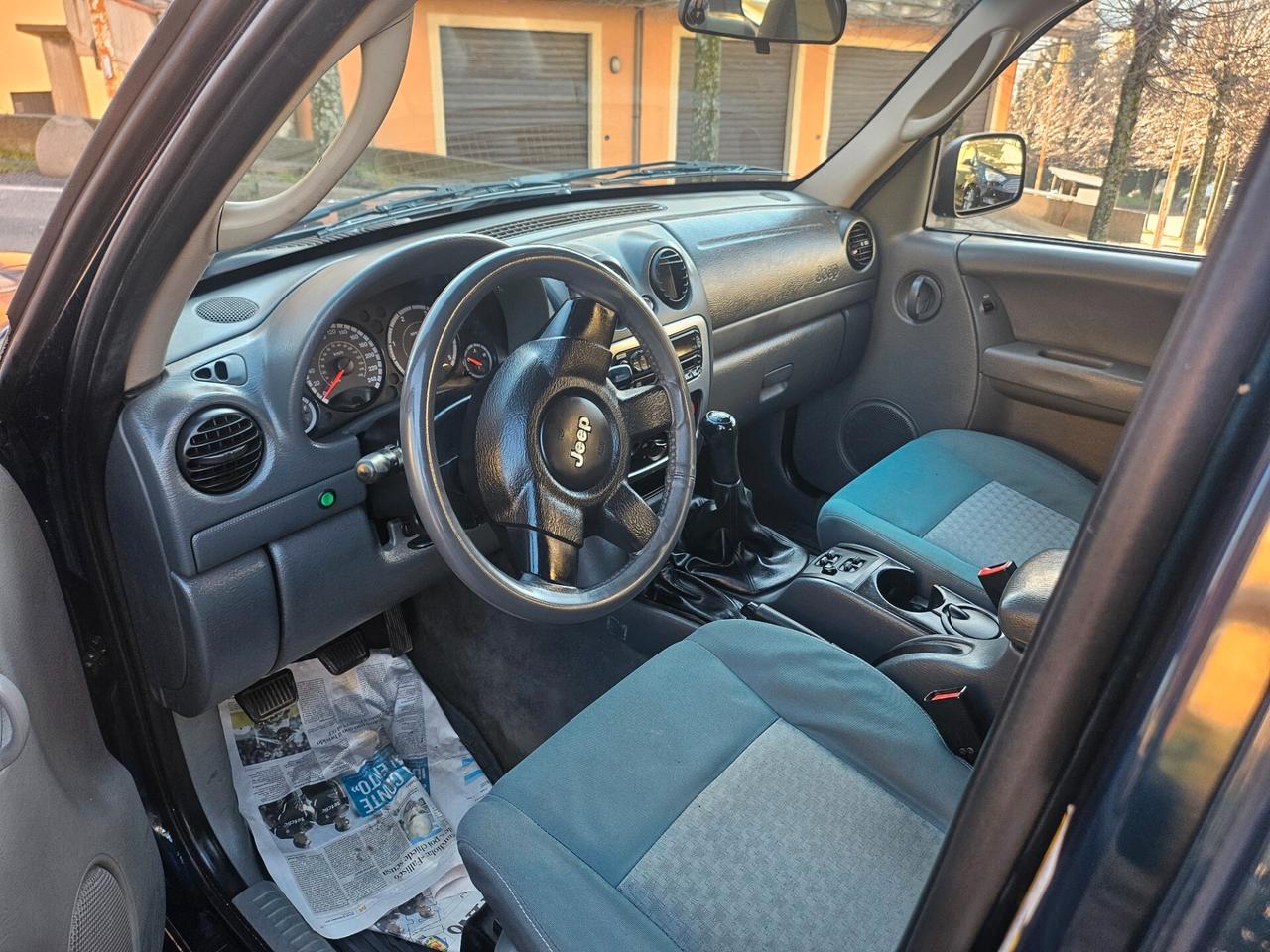 Jeep Cherokee 2.8 CRD Sport 4x4 con RIDOTTE