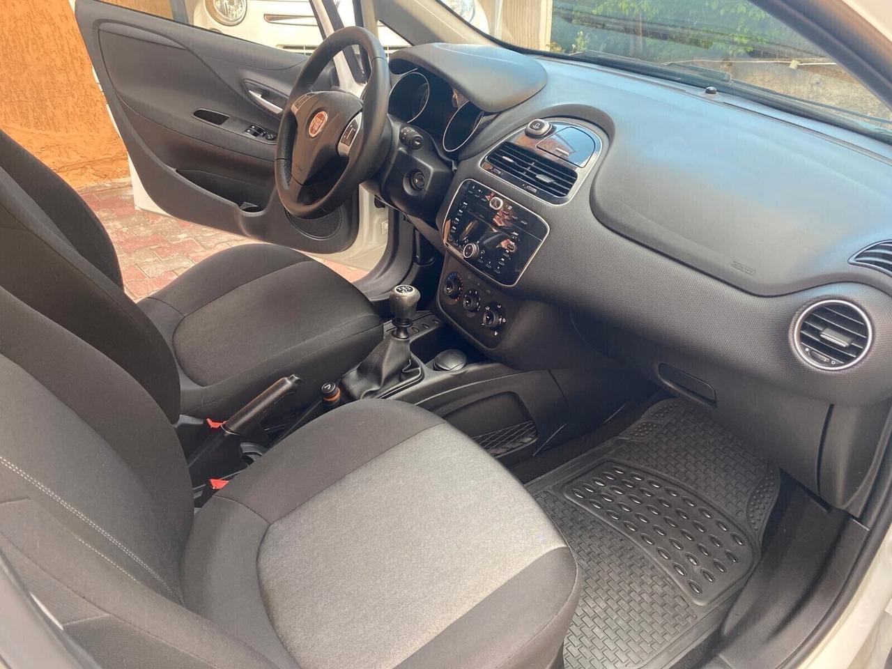 Fiat Punto 1.2 8V 5 porte Street