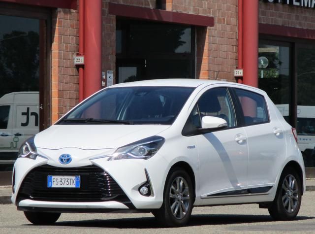 TOYOTA Yaris 1.5 Hybrid 5 porte Active