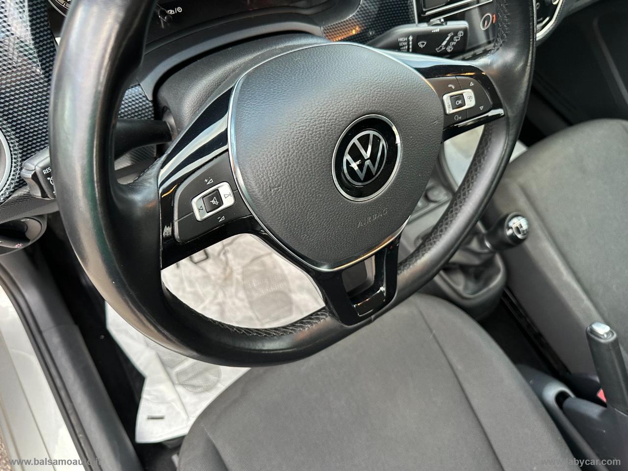 VOLKSWAGEN 1.0 5p. EVO move up!