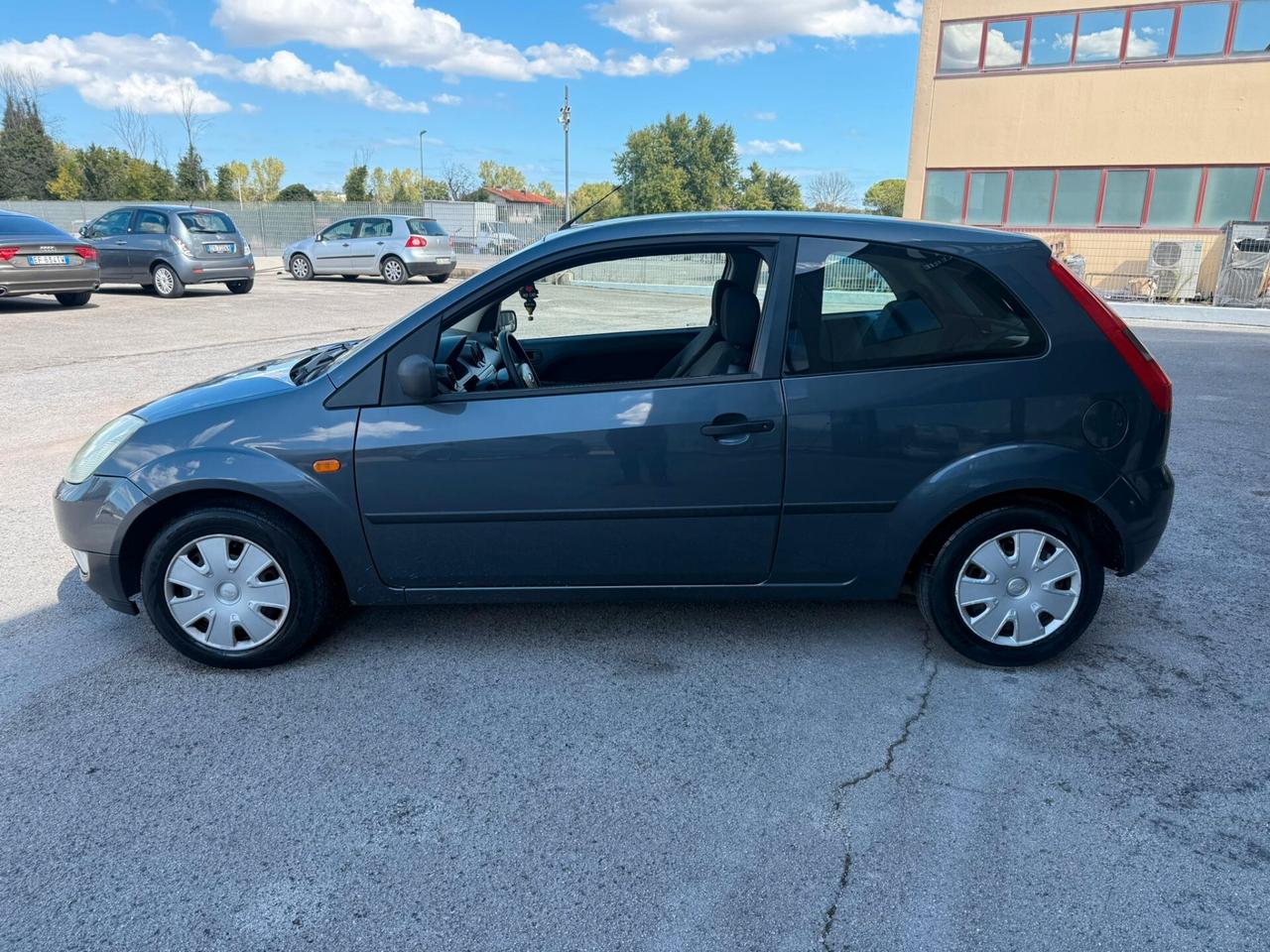 FORD FIESTA 1.4 D 3P 2005 12 MESI DI GARANZIA