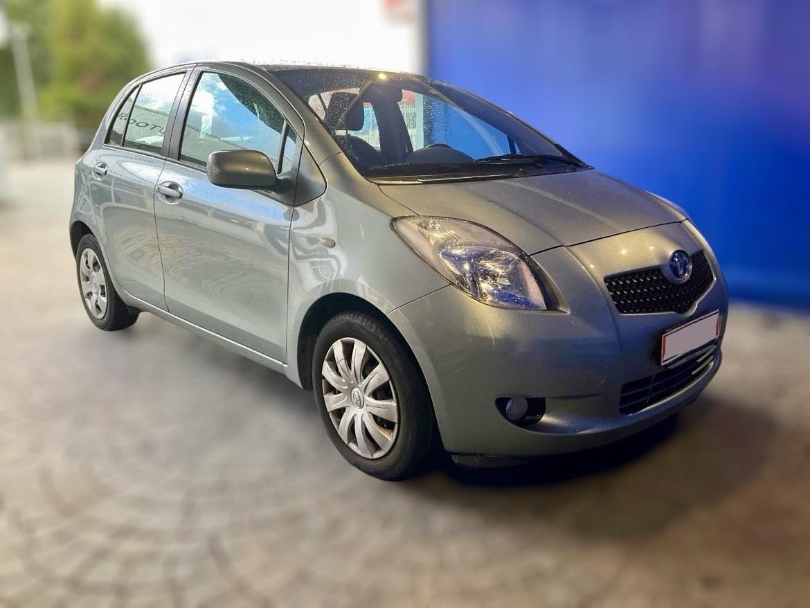 Toyota Yaris 1.3 VVT-I Sol