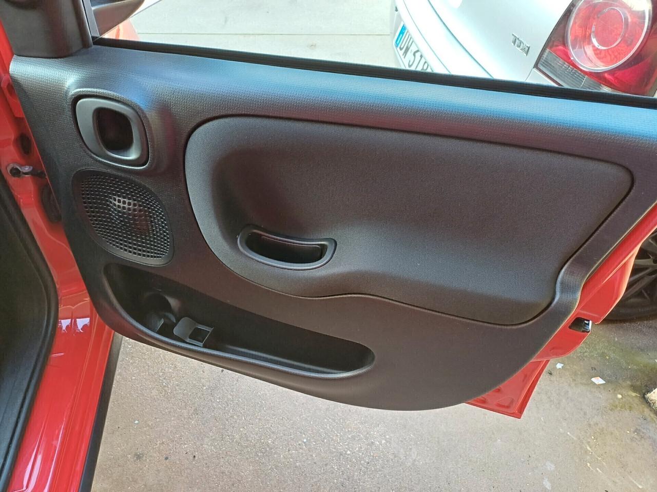 Fiat Panda 1.0 70 cv Hybrid Cross