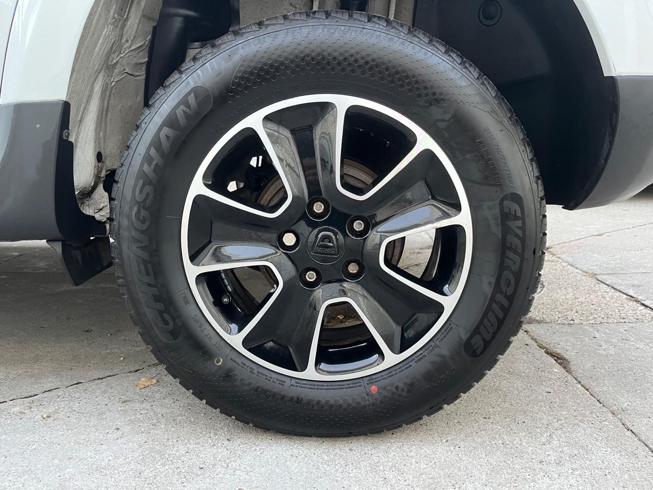 Dacia Duster 1.2 TCe 125CV Start&Stop 4x2 Prestige EURO 6B