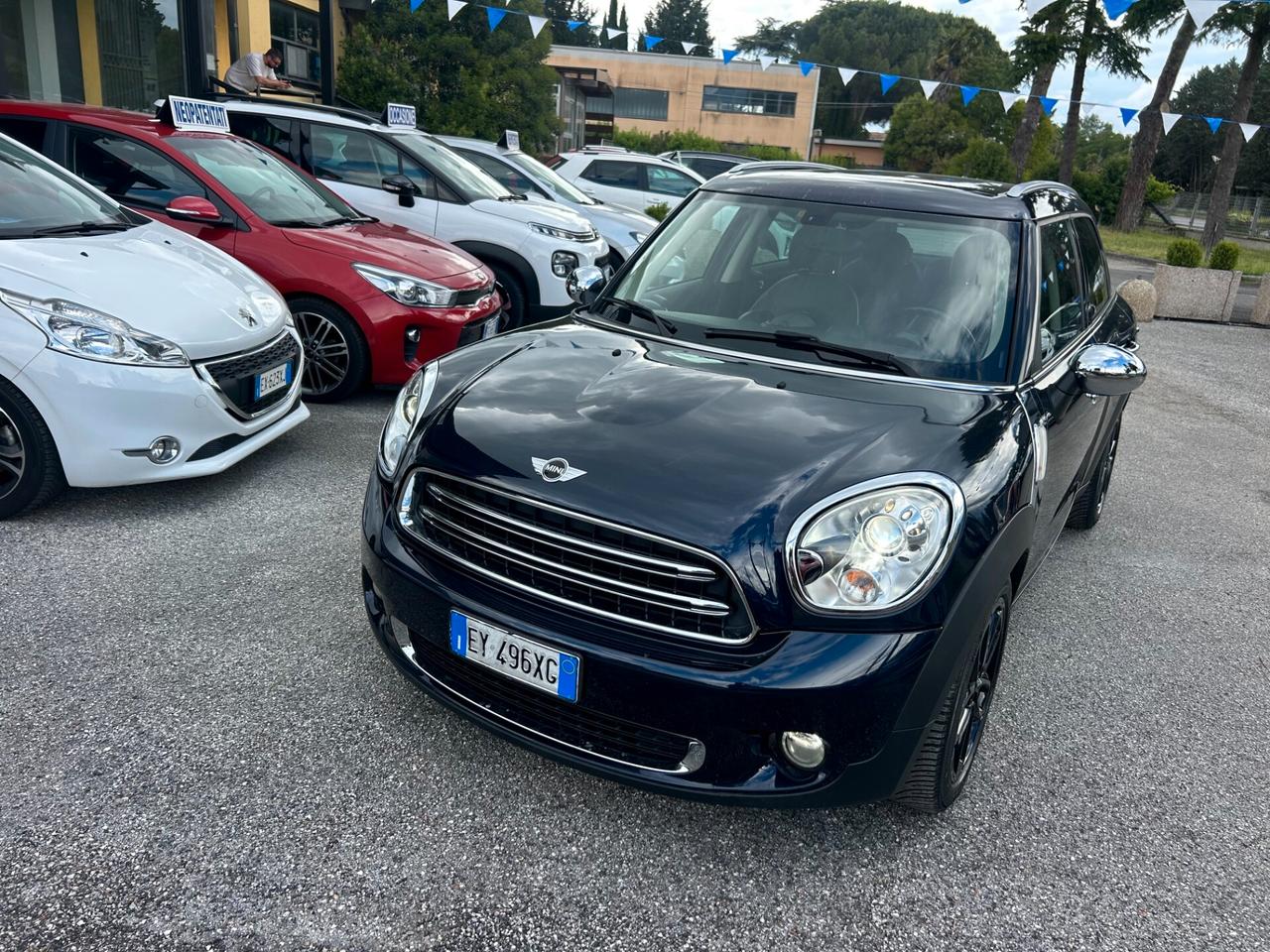 " UNA CHICCA " Mini 2.0 Cooper D Countryman Automat.
