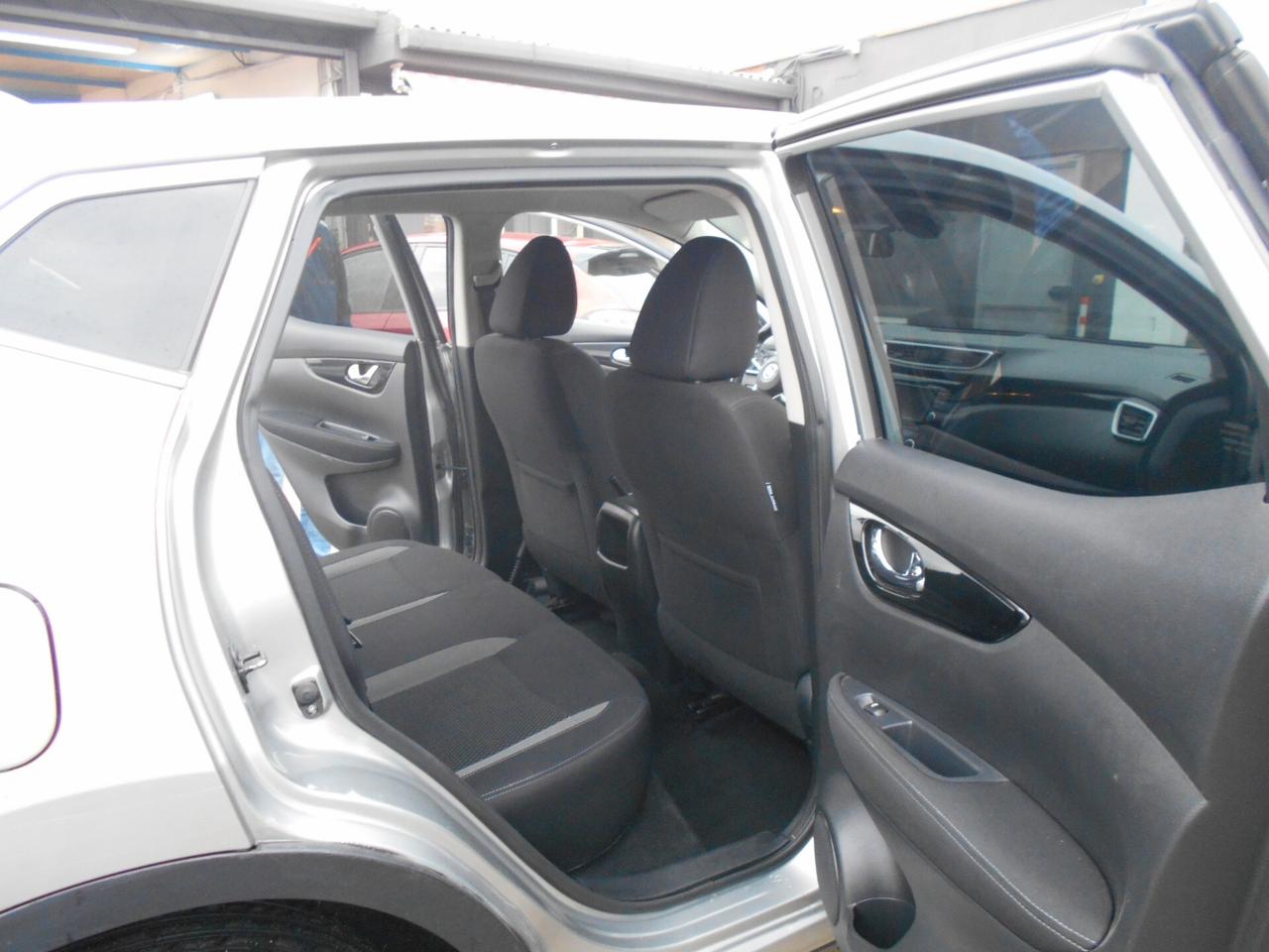 Nissan Qashqai 1.6 dCi 2WD XTronic Tekna
