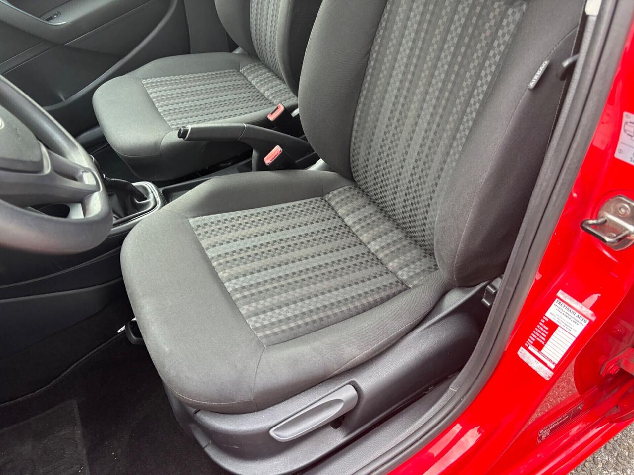 Volkswagen Polo 1.0 5 porte ok neopatentati