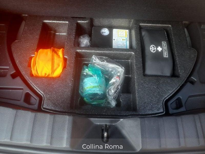 Toyota Corolla Cross 2.0H (197 CV) E-CVT Lounge Light 2WD