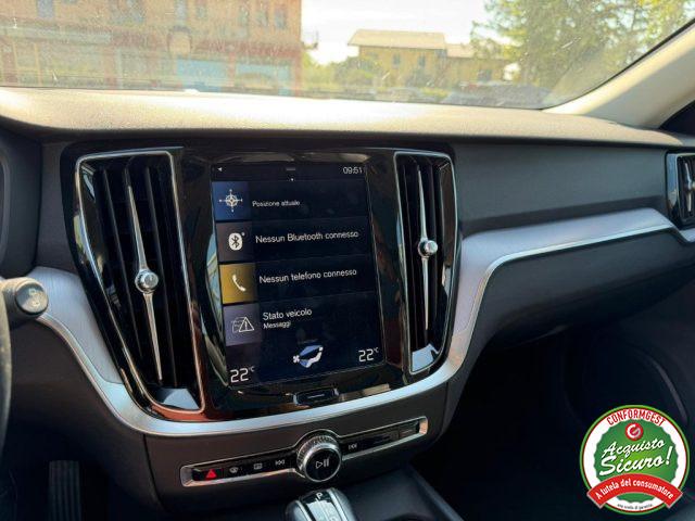 VOLVO V60 Cross Country D4 AWD Geartronic Pro