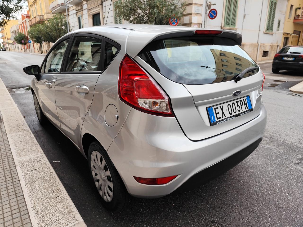 Ford Fiesta 1.4 5 porte Bz.- GPL Business