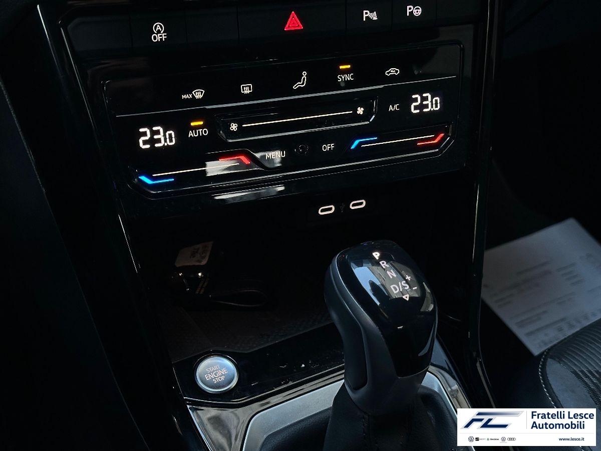 Volkswagen - T-Roc 2.0 tdi R-Line 150cv dsg (Pronta Consegna)