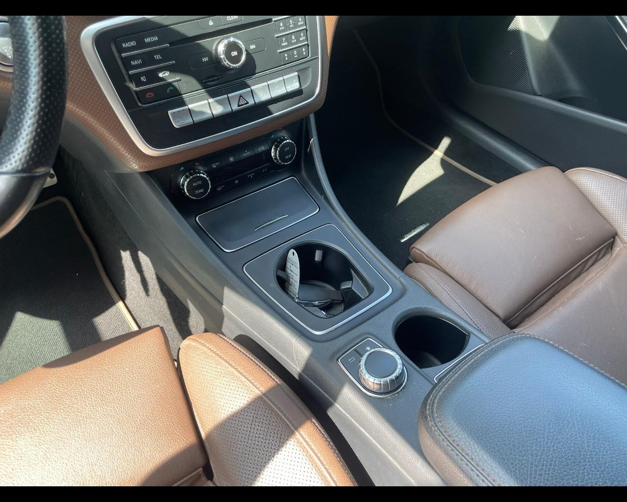 Mercedes-Benz Classe A (W176) - A 180 d Automatic Premium