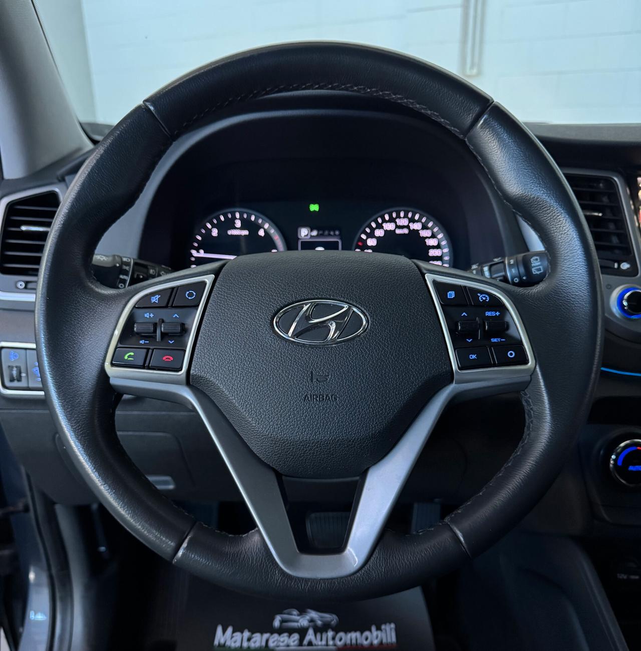 Hyundai TUCSON 1.7 CRDI 141cv Automatica TettoApribile Navi Pelle