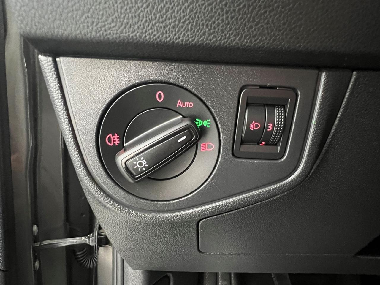 VOLKSWAGEN Polo VI 2017 Polo 5p 1.6 tdi Comfortline 80cv