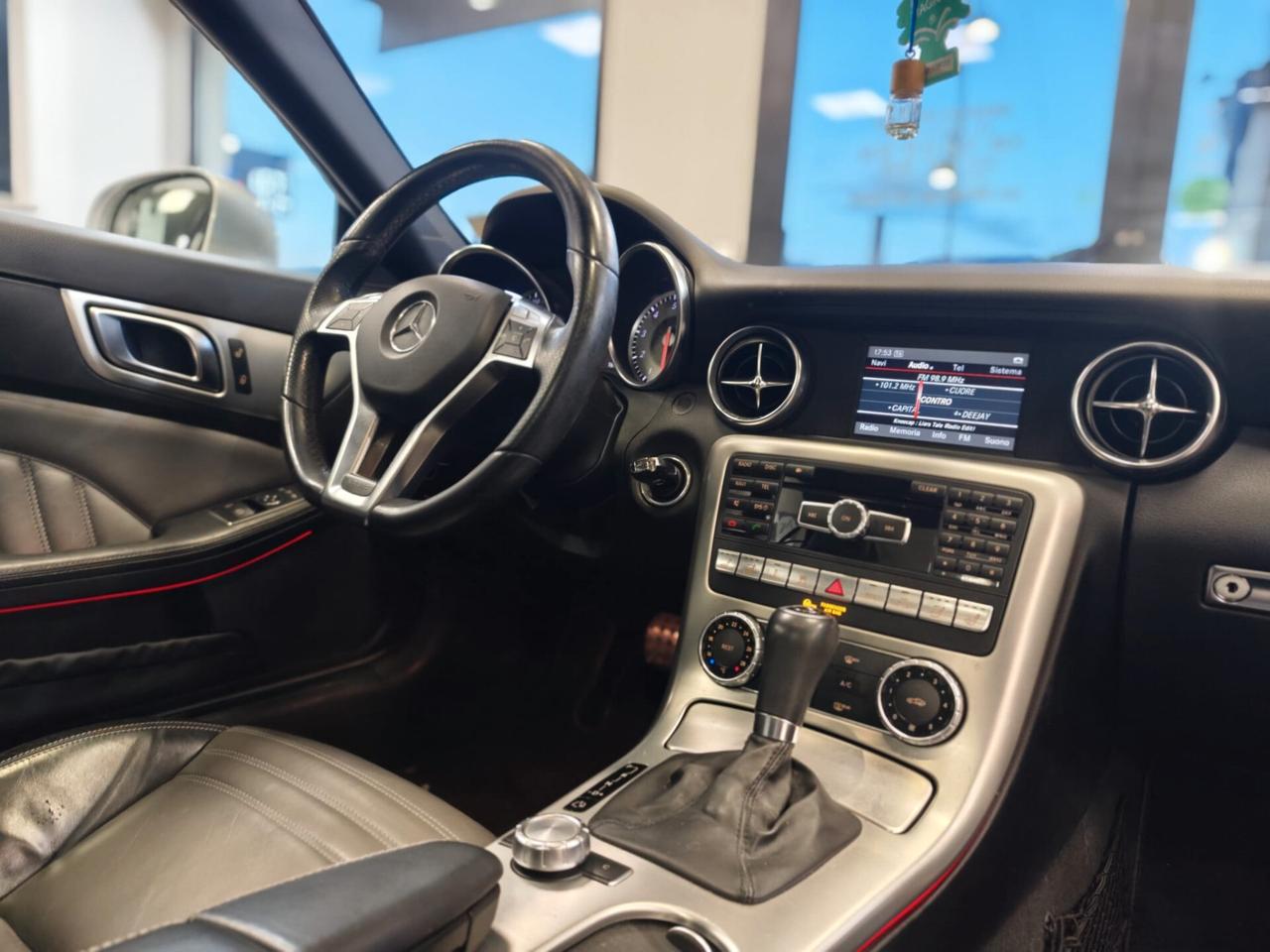 Mercedes-benz SLK 250 CGI Edition1