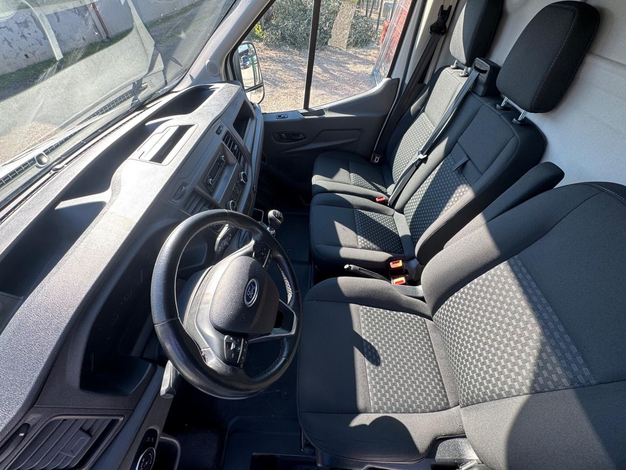 Ford transit l2 h2