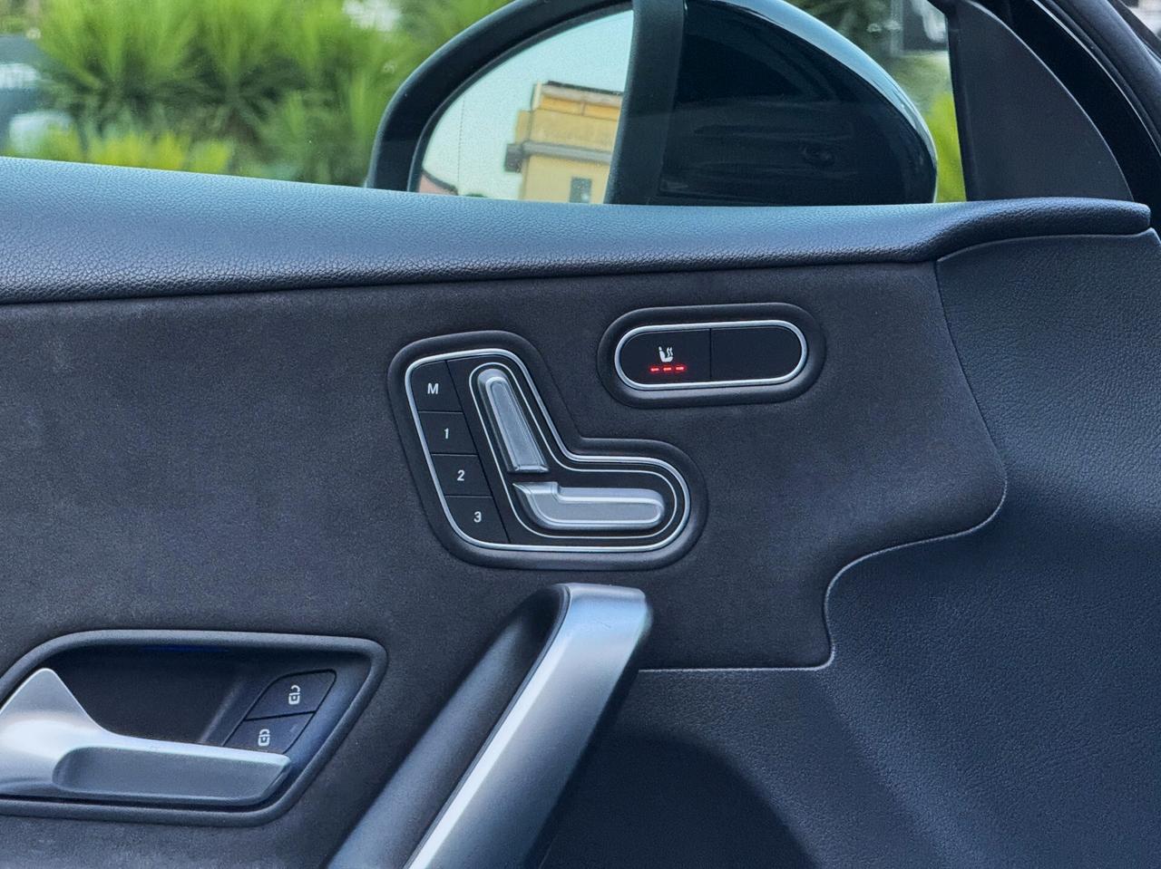 Mercedes-Benz A 180 d Premium AMG TETTO PACK LUCI