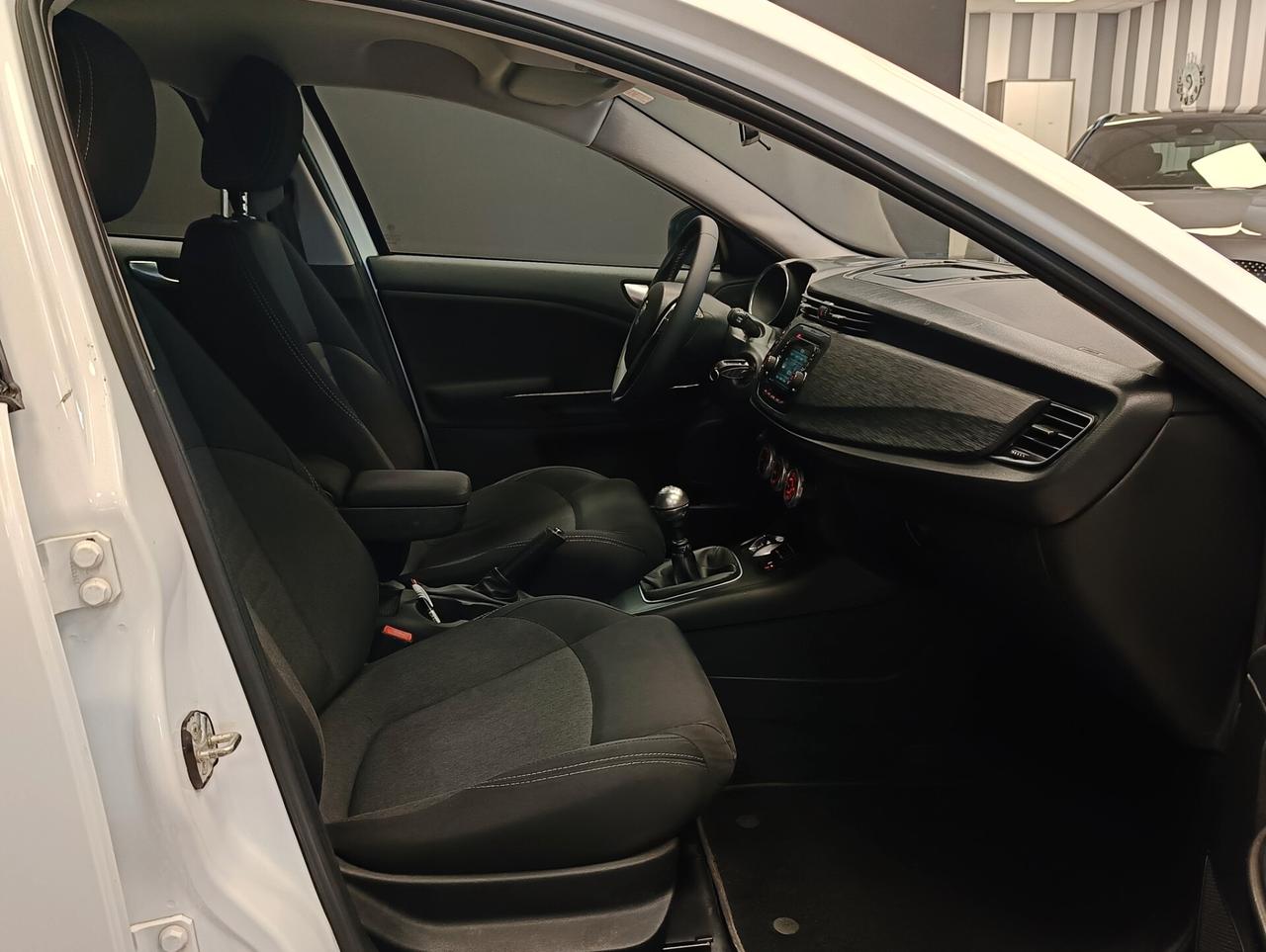 Alfa Romeo Giulietta 1.6 JTDm-2 120 CV Business