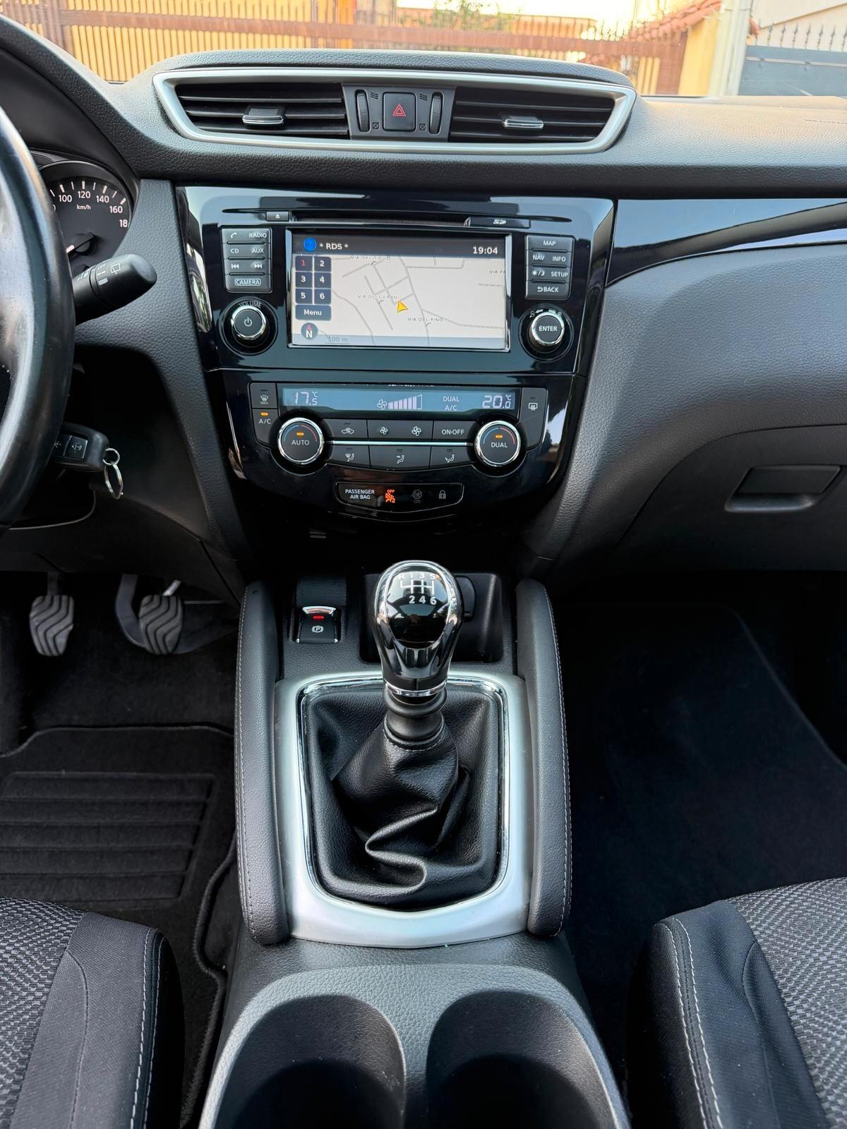 Nissan Qashqai 1.5 dCi Acenta Premium