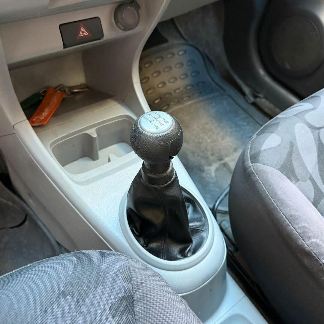 Suzuki Alto 1.0 L - 68 CV