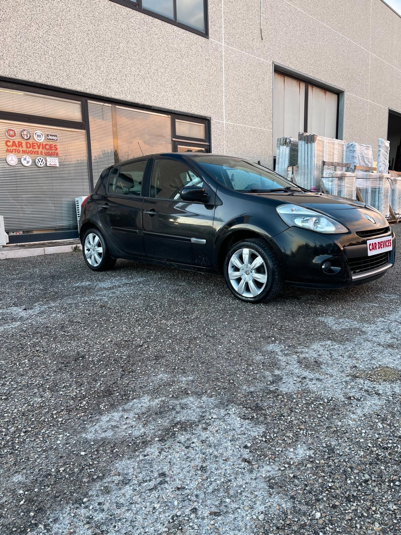 Renault Clio 1.5 dCi - NAVIGATORE - NEOPATENTATI