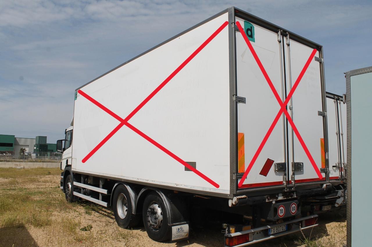 Scania P270 3 assi A TELAIO