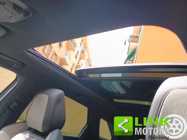 PEUGEOT 3008 Hybrid4 300 e-EAT8 GT Line