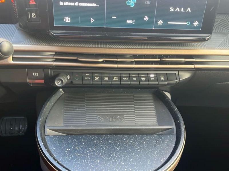 Lancia Ypsilon Nuova 100% Elettrica LX