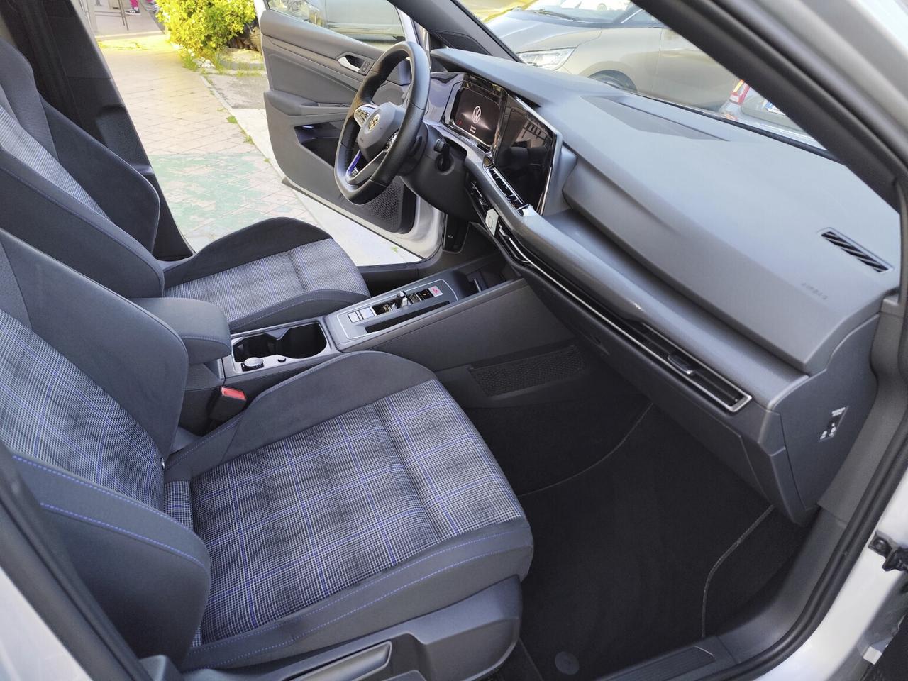 Volkswagen Golf 1.4 Plug-In Hybrid DSG GTE 12/2021