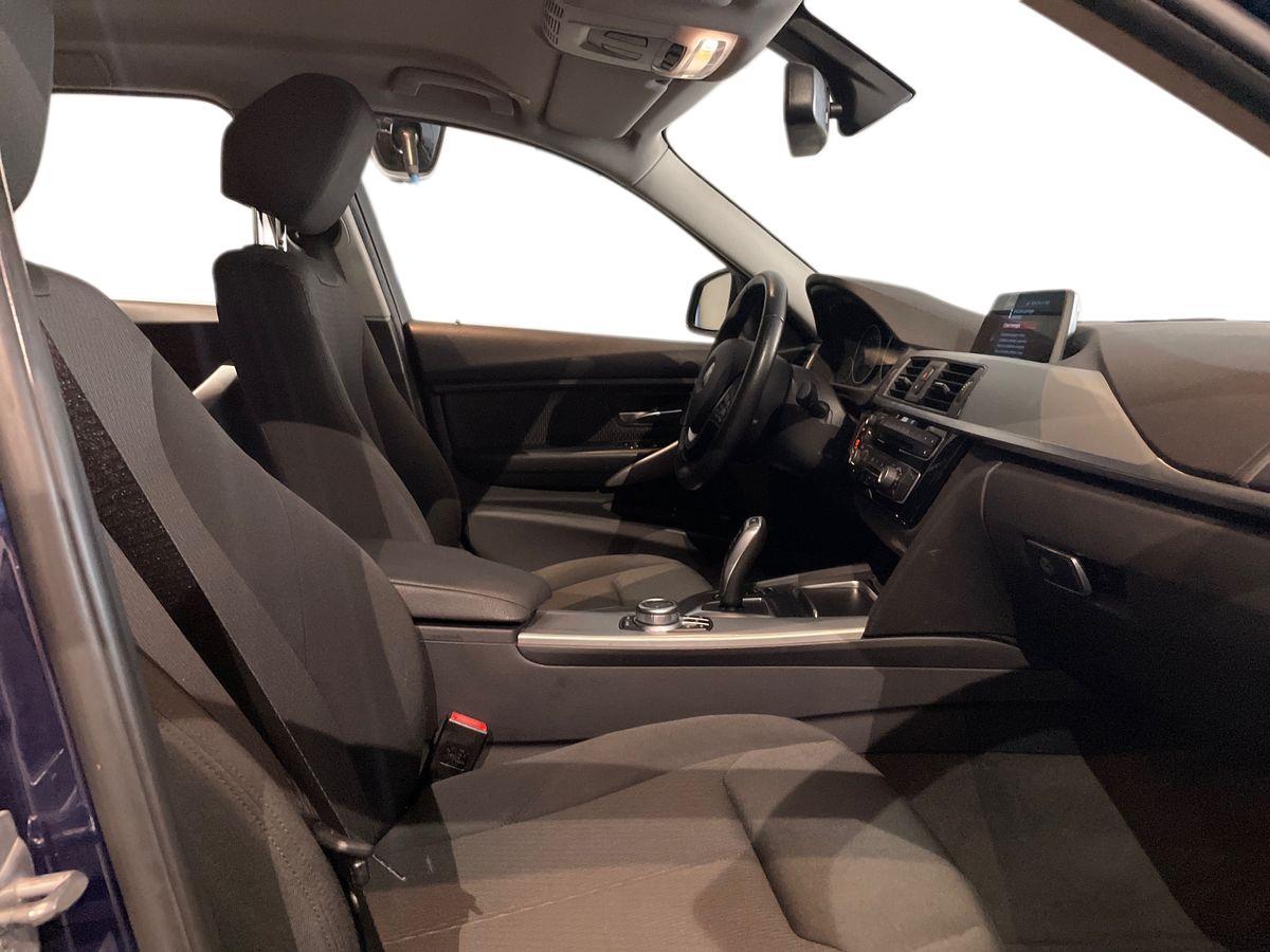 BMW Serie 3 F31 2015 Touring - Serie 3 F31 2015 Touring - 318d Touring Business Advantage